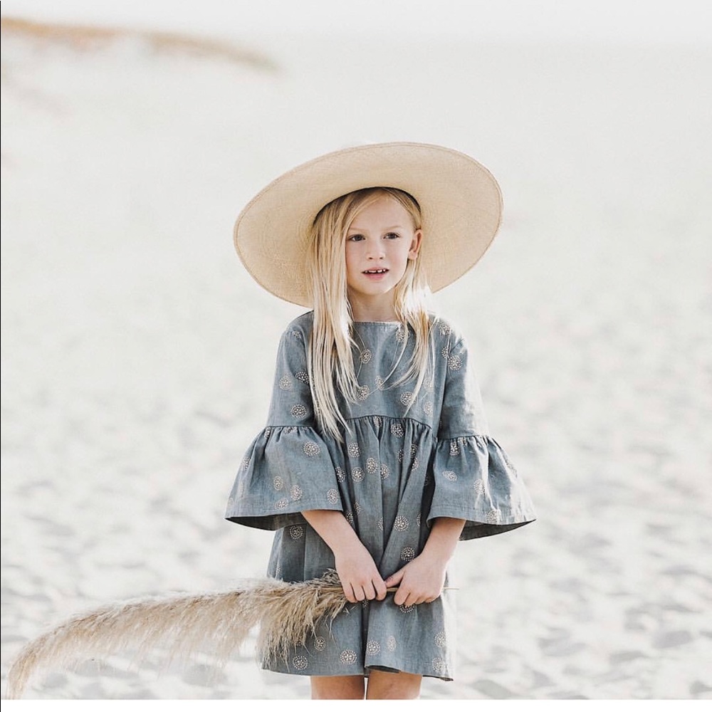 Rylee and Cru Sand Dollar Dress